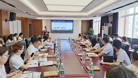 走名师之路 铸品质教育——眉山冠城七中实验学校开展...