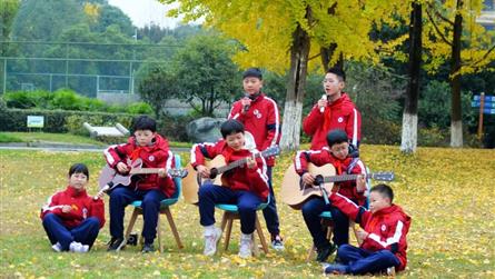 成冠实验举行第四届银杏课程成果展开幕式暨“学科+”...