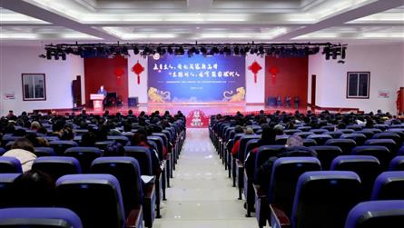 五自立人铸成冠品牌 立德树人育现代英才