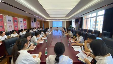 科学衔接促双减 童蒙养正立规范——冠城七中一年级教...