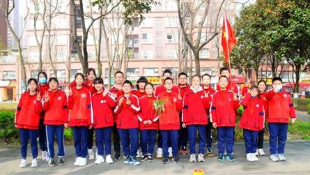 携万盏星火 赴千山湖海 || 走进成冠学子们的学雷...